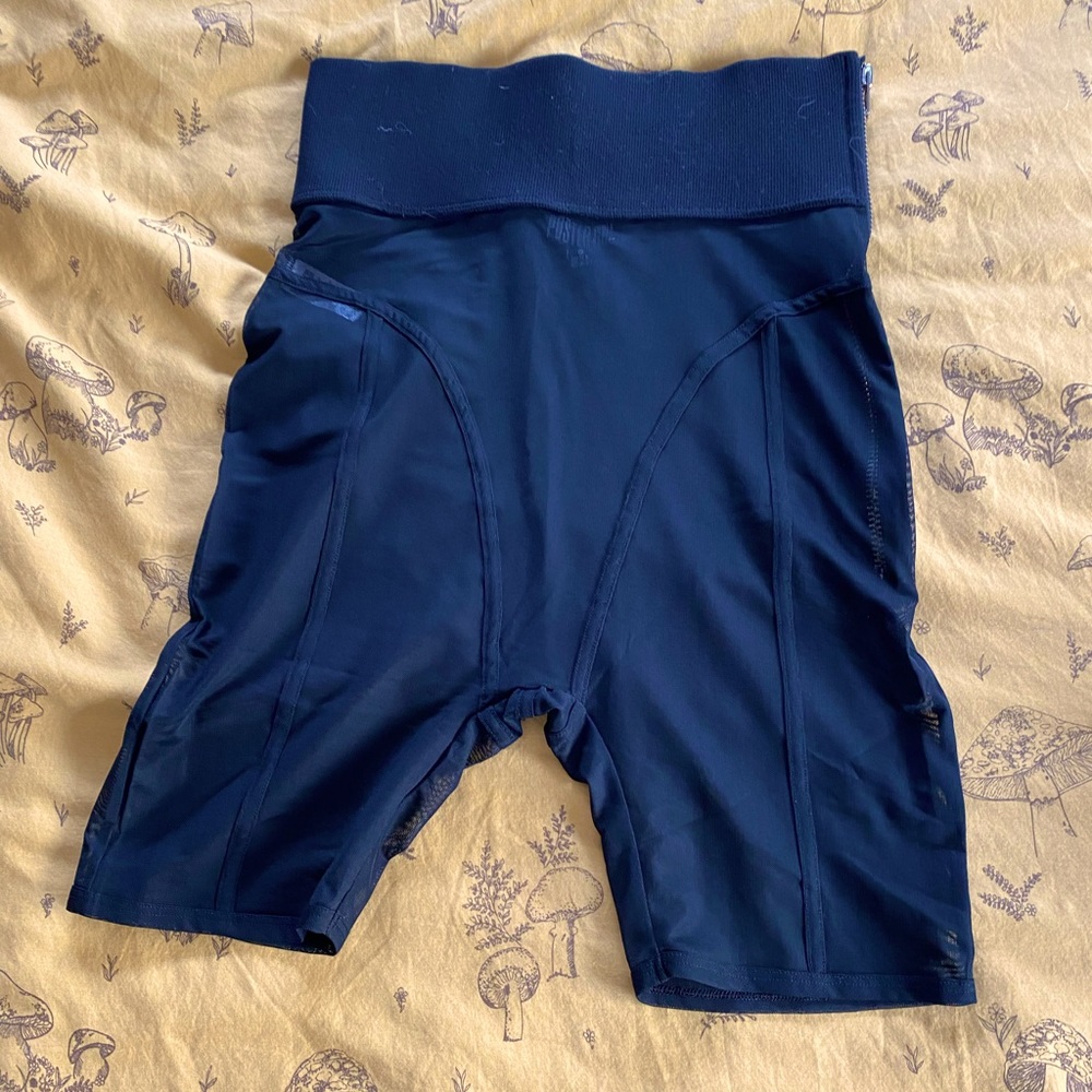 Poster girl bike shorts